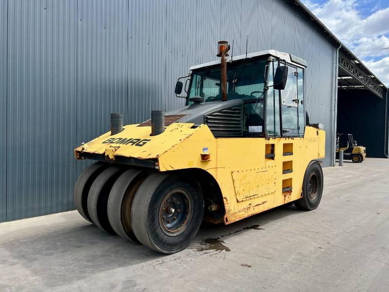 Bomag BW24R - Compactador de pneus: foto 1 Bomag BW24R - Compactador de pneus: foto 1