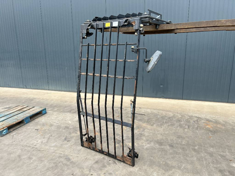 Cat 313E / M315F / 320F / 323E / 325F / 329E / 330F / - Cabine e interior de Máquina de construção: foto 1 Cat 313E / M315F / 320F / 323E / 325F / 329E / 330F / - Cabine e interior de Máquina de construção: foto 1