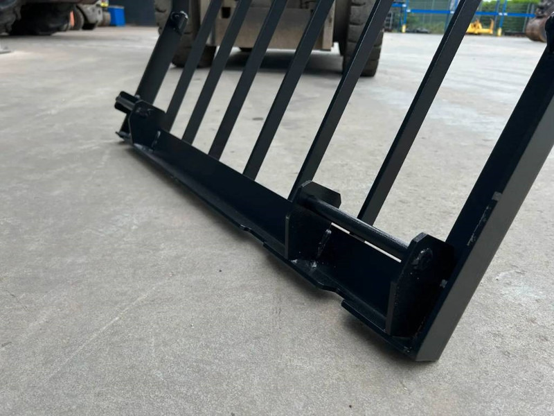 Cat 330D Guard - Cabine e interior de Máquina de construção: foto 5 Cat 330D Guard - Cabine e interior de Máquina de construção: foto 5