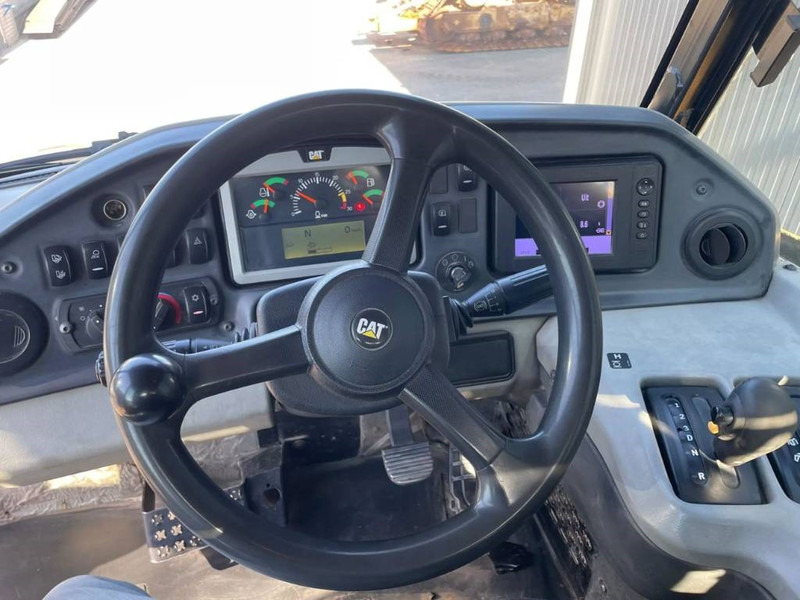 Caminhão articulado Cat 740B: foto 16