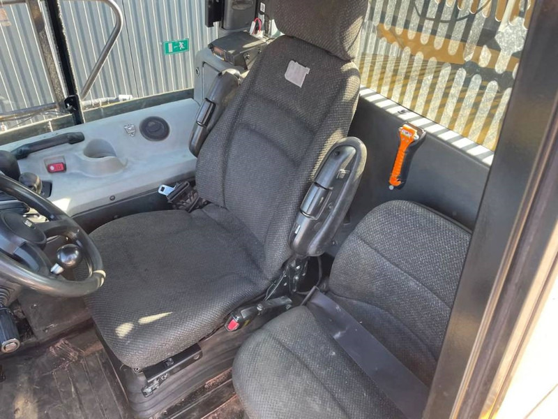 Caminhão articulado Cat 740B: foto 15