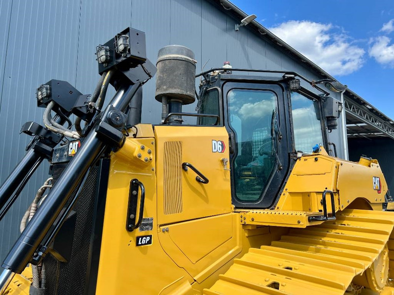 Cat D6 LGP - CE - Buldôzer: foto 5 Cat D6 LGP - CE - Buldôzer: foto 5