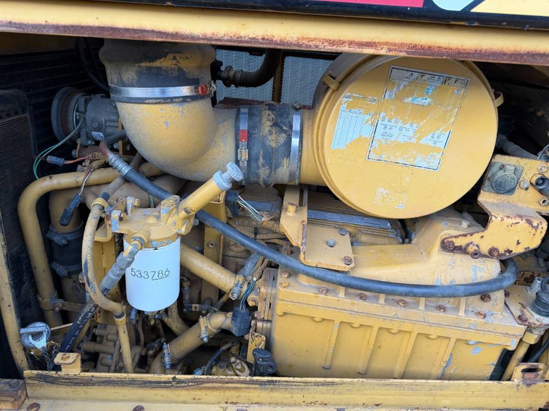 Locação de Cat D8R SERIES II Cat D8R SERIES II: foto 19 Locação de Cat D8R SERIES II Cat D8R SERIES II: foto 19