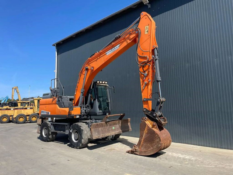 Doosan DX170W-5 - Escavadeira de rodas: foto 3 Doosan DX170W-5 - Escavadeira de rodas: foto 3