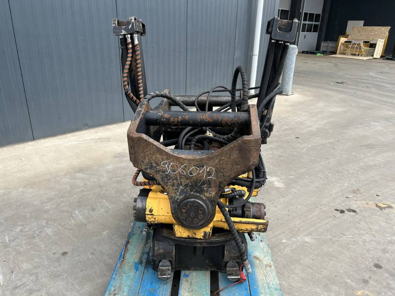 Engcon EC226-S70-70-SS10 - Equipamento de Máquina de construção: foto 2 Engcon EC226-S70-70-SS10 - Equipamento de Máquina de construção: foto 2