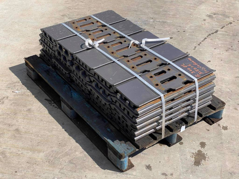 JCB JS240 / JS260 / JS300 Shoes/Pads - Estrutura/ Châssis de Máquina de construção: foto 2 JCB JS240 / JS260 / JS300 Shoes/Pads - Estrutura/ Châssis de Máquina de construção: foto 2
