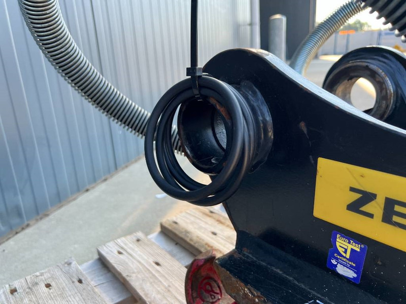 Acoplamento rápido de Máquina de construção OilQuick OQ65 - 311F / 313F / 315F: foto 15