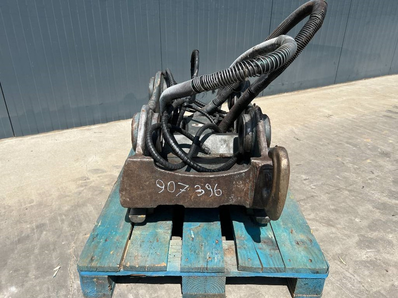 OilQuick OQ70/55 - 323E - Acoplamento rápido de Máquina de construção: foto 2 OilQuick OQ70/55 - 323E - Acoplamento rápido de Máquina de construção: foto 2