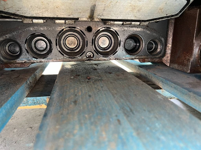 Acoplamento rápido de Máquina de construção OilQuick OQ70/55 - 323E: foto 16