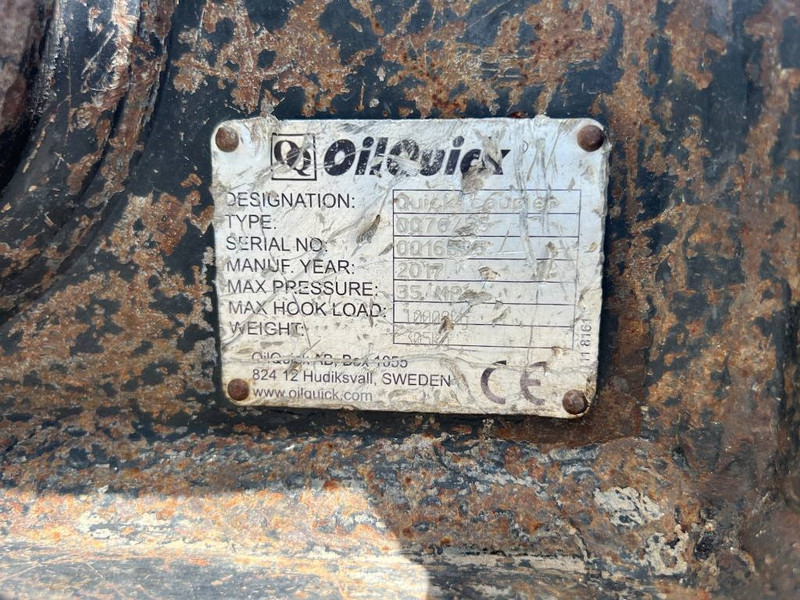 Acoplamento rápido de Máquina de construção OilQuick OQ70/55 - 323E: foto 17