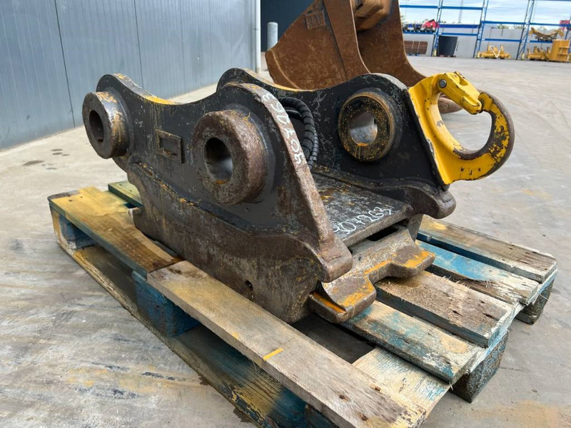 SMP S70 - 323D - Acoplamento rápido de Máquina de construção: foto 3 SMP S70 - 323D - Acoplamento rápido de Máquina de construção: foto 3