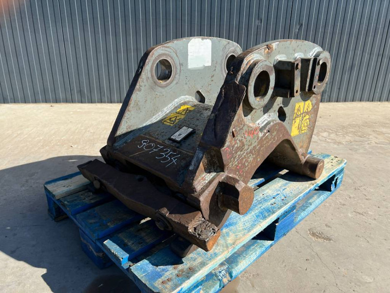 Verachtert CW45S - JS300 - Acoplamento rápido de Máquina de construção: foto 1 Verachtert CW45S - JS300 - Acoplamento rápido de Máquina de construção: foto 1