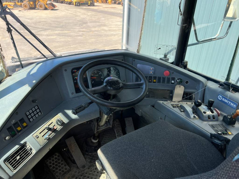 Locação de Volvo A40D Volvo A40D: foto 20
