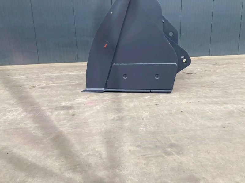 Balde de Máquina de construção nuevo Volvo L120H: foto 8 Balde de Máquina de construção nuevo Volvo L120H: foto 8