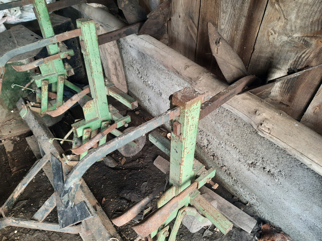 Bomet pielniko obsypnik - Colheitadeira de batatas: foto 3 Bomet pielniko obsypnik - Colheitadeira de batatas: foto 3