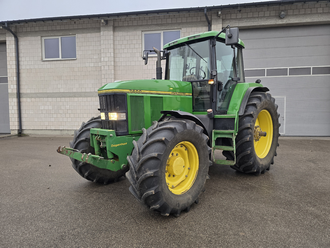 JOHN DEERE 7600 - Trator: foto 5 JOHN DEERE 7600 - Trator: foto 5