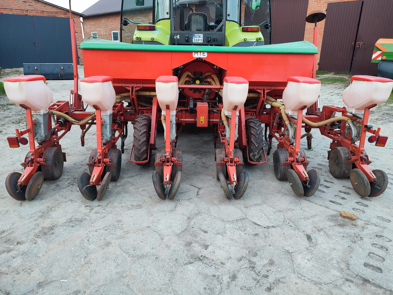 Maschio Gasardo MTE 6 - Semeadora de precisão: foto 1 Maschio Gasardo MTE 6 - Semeadora de precisão: foto 1