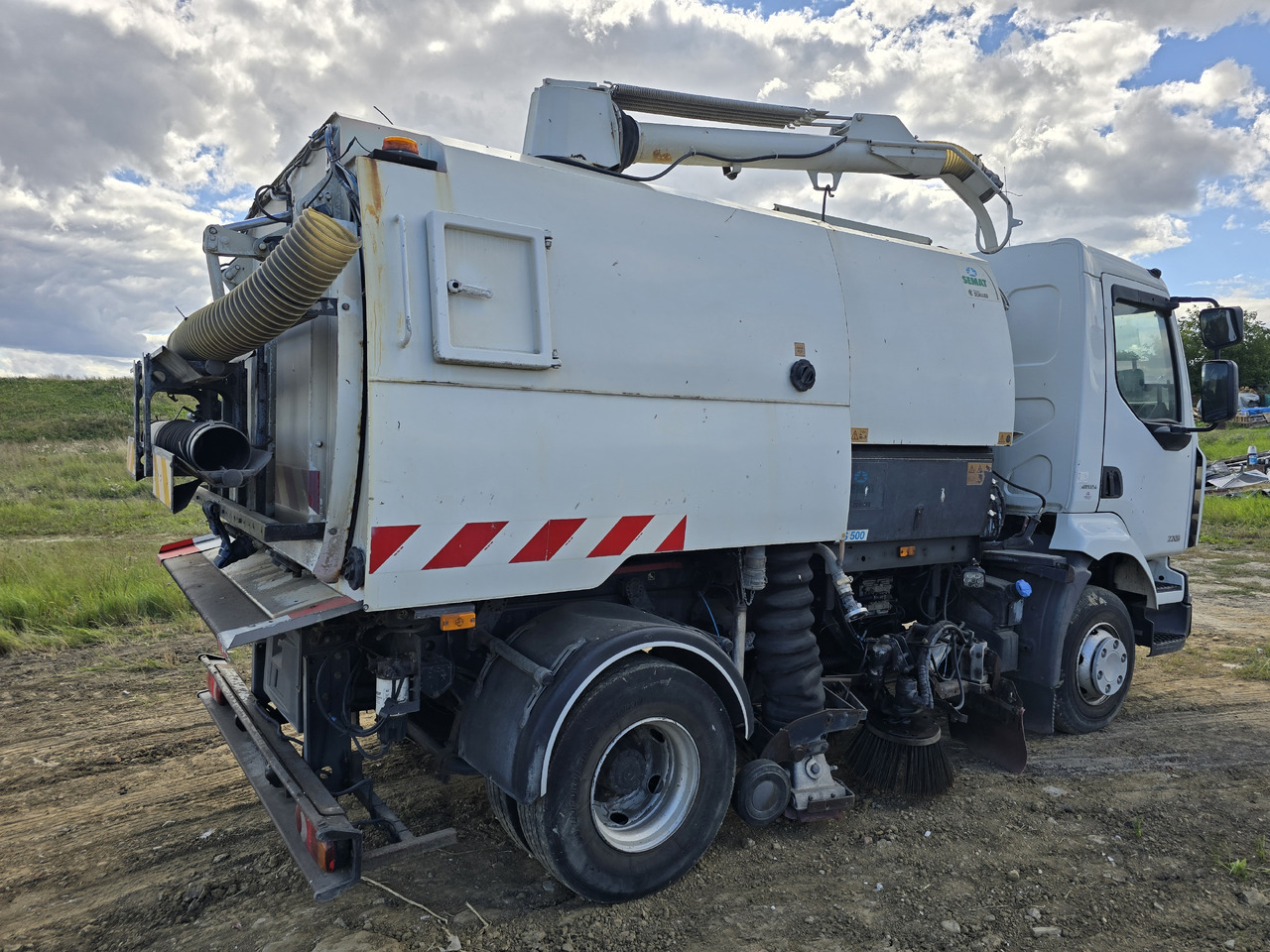 RENAULT Midlum - Varredora urbana: foto 4 RENAULT Midlum - Varredora urbana: foto 4