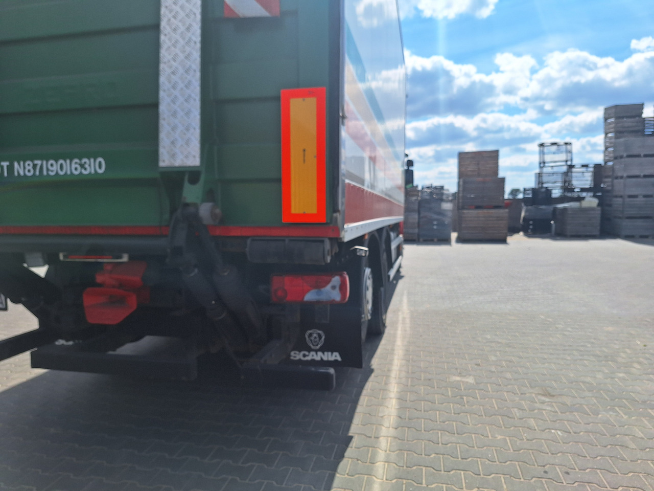 Scania P380 - Caminhão frigorífico: foto 4 Scania P380 - Caminhão frigorífico: foto 4