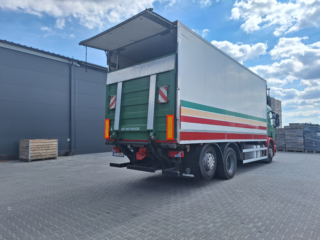 Scania P380 - Caminhão frigorífico: foto 3 Scania P380 - Caminhão frigorífico: foto 3