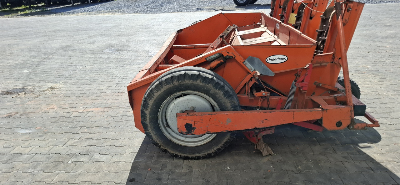 UDERHAUG 351 - Semeador de batatas: foto 2 UDERHAUG 351 - Semeador de batatas: foto 2