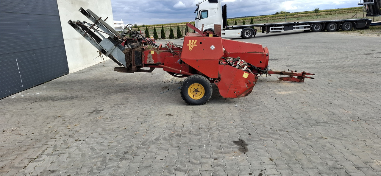 WELGER AP 52 - Enfardadeira de fardos quadrados: foto 2 WELGER AP 52 - Enfardadeira de fardos quadrados: foto 2