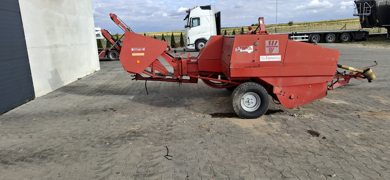 WELGER AP 630 - Enfardadeira de fardos quadrados: foto 4 WELGER AP 630 - Enfardadeira de fardos quadrados: foto 4