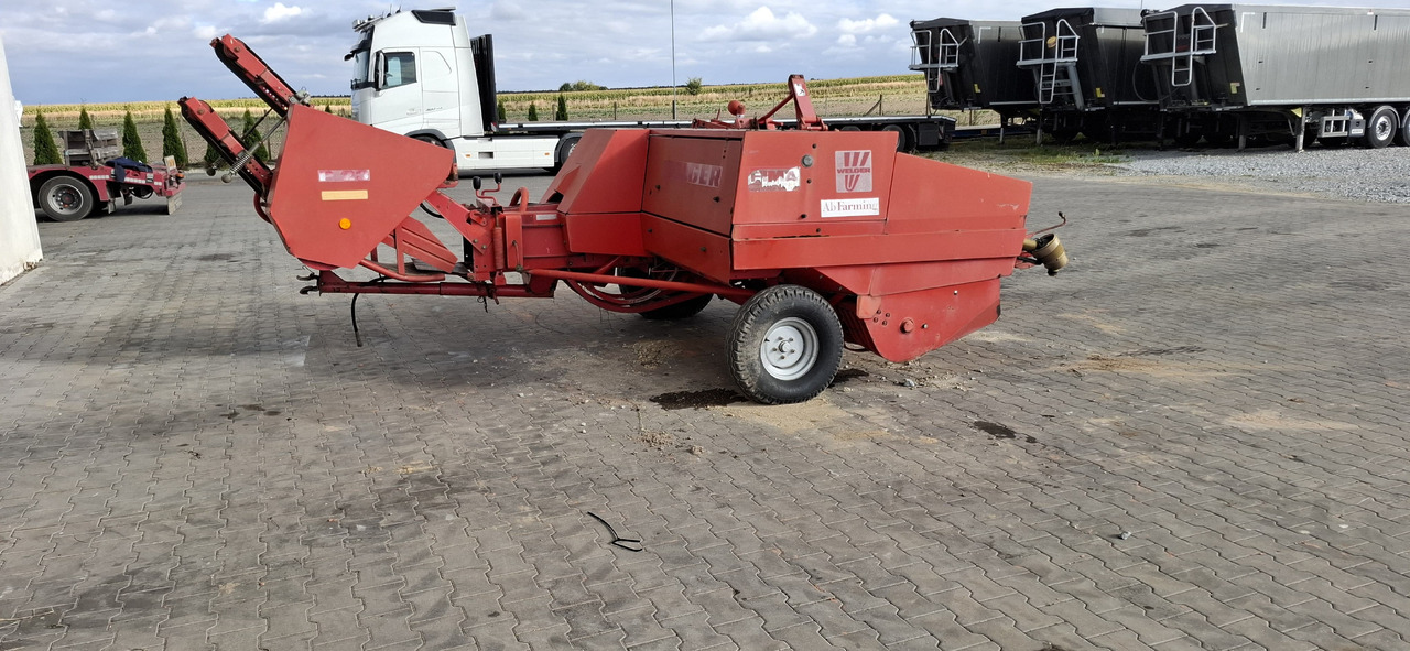 WELGER AP 630 - Enfardadeira de fardos quadrados: foto 1 WELGER AP 630 - Enfardadeira de fardos quadrados: foto 1