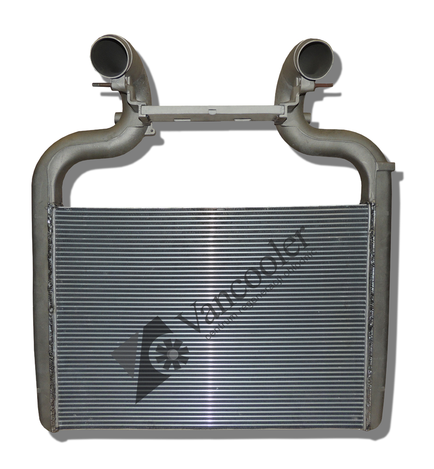 DAF XF EURO 6 - Intercooler de Caminhão: foto 1 DAF XF EURO 6 - Intercooler de Caminhão: foto 1