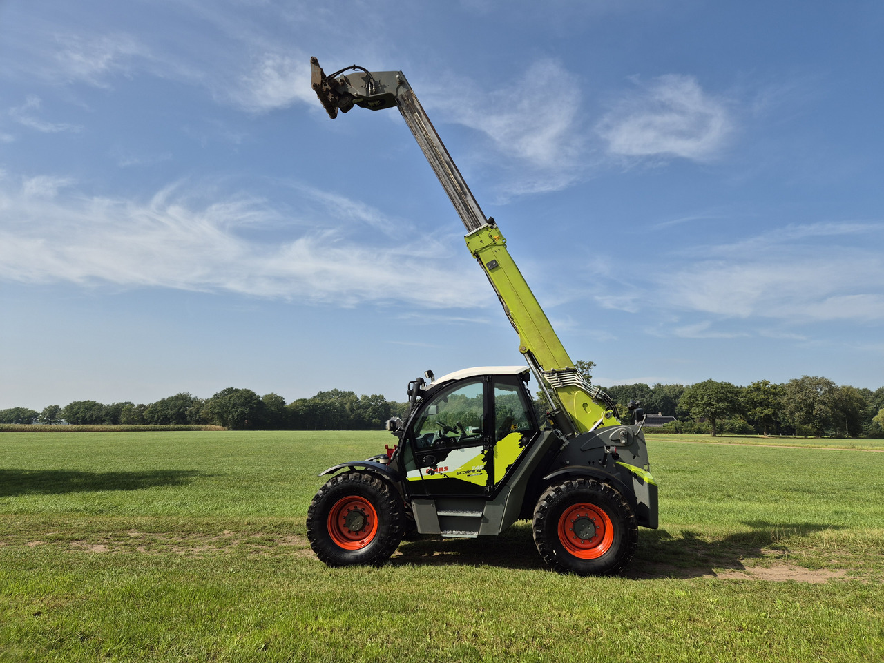 Claas 746 Scorpion - Empilhador telescópico: foto 3 Claas 746 Scorpion - Empilhador telescópico: foto 3