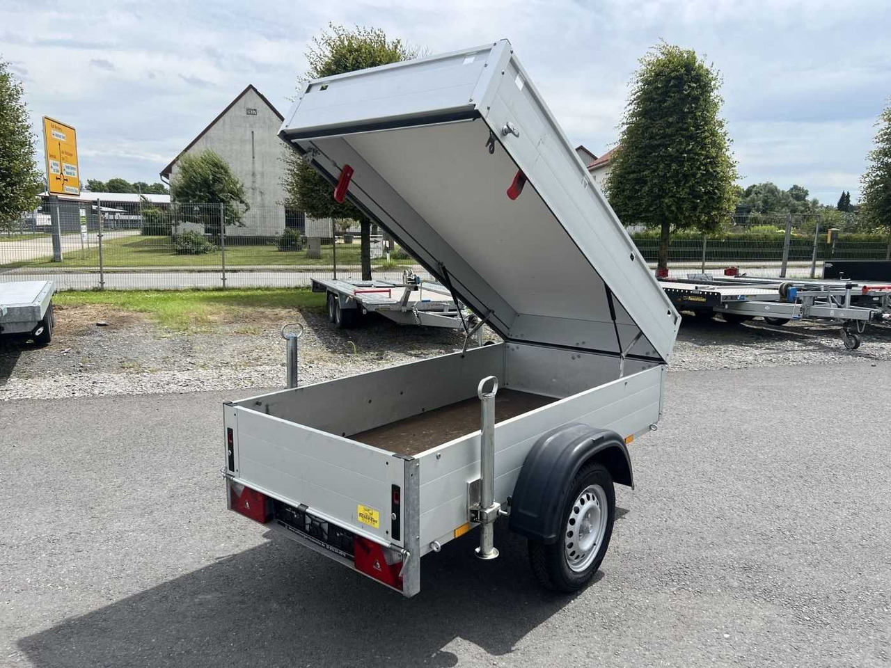 ANSSEMS GT 750 HT Deckelanhänger - Reboque para carros: foto 2 ANSSEMS GT 750 HT Deckelanhänger - Reboque para carros: foto 2