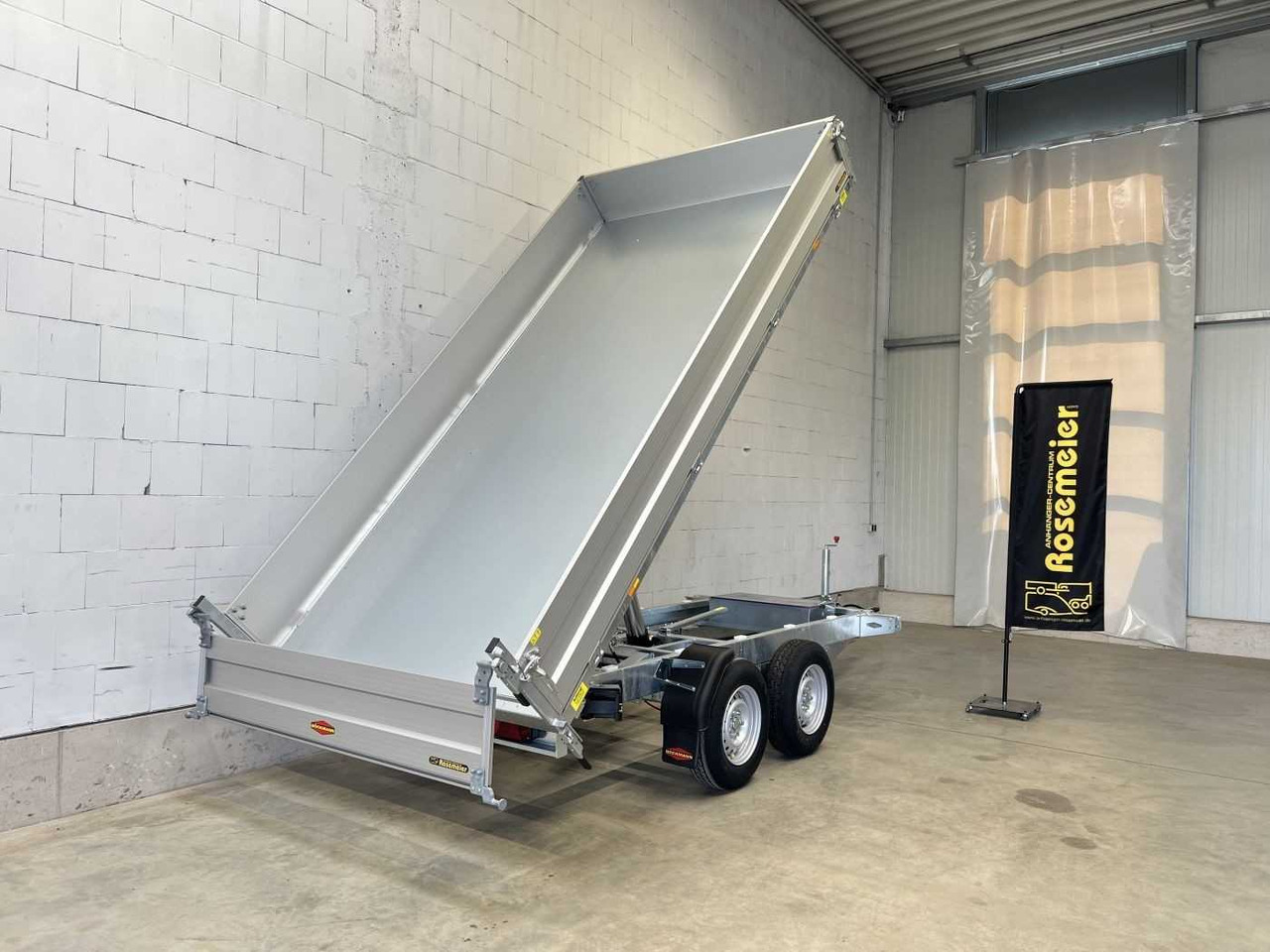 BOECKMANN DK-AL 3218/35 P Dreiseitenkipper - Reboque basculante: foto 4 BOECKMANN DK-AL 3218/35 P Dreiseitenkipper - Reboque basculante: foto 4