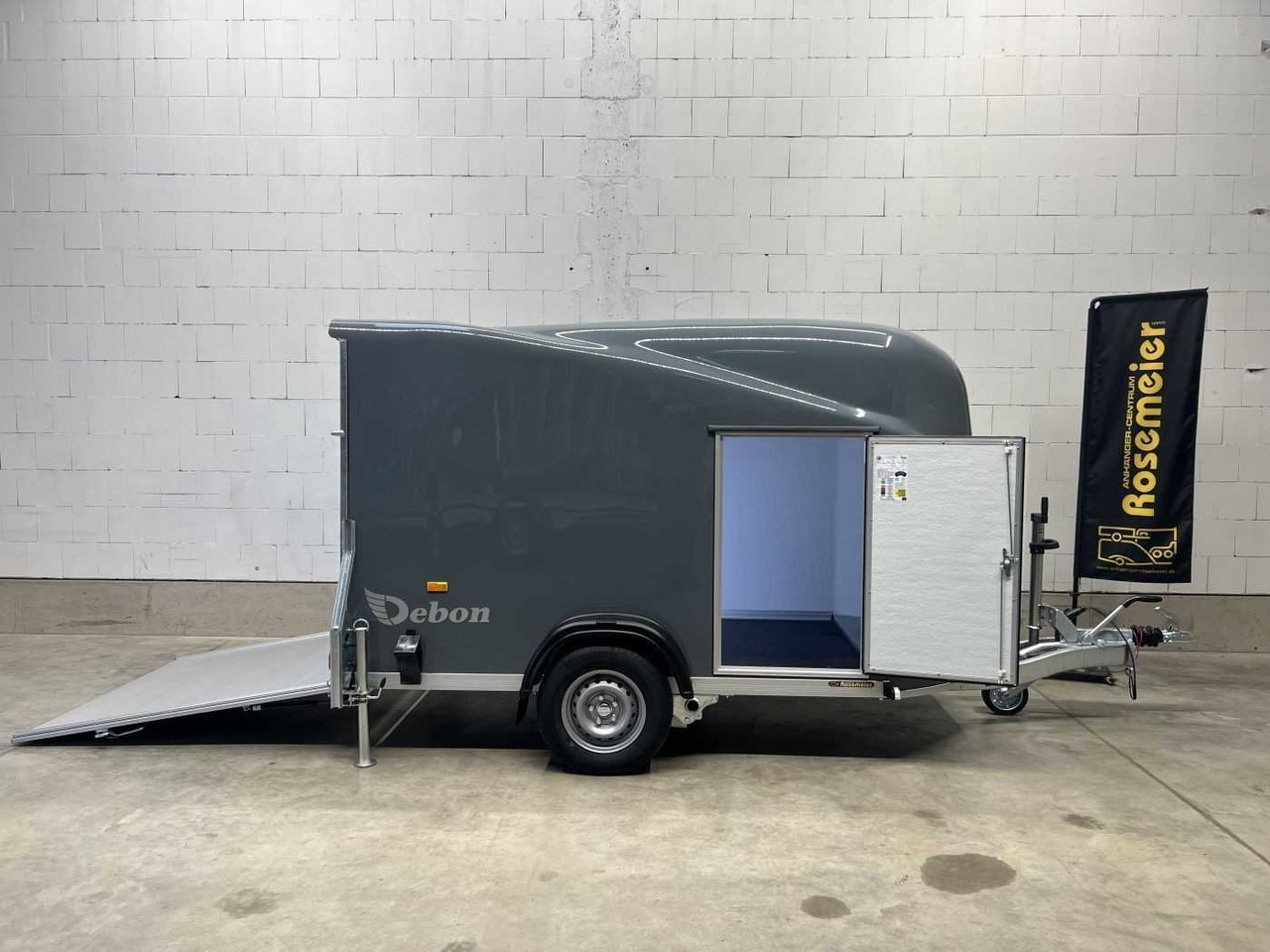 CHEVAL LIBERTE DEBON Cargo 1300.02+Tür Kofferanhänger - Reboque furgão: foto 1 CHEVAL LIBERTE DEBON Cargo 1300.02+Tür Kofferanhänger - Reboque furgão: foto 1