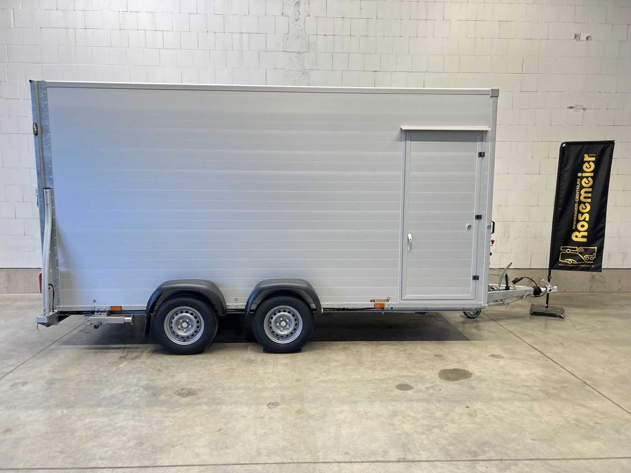 G170 Tür Kofferanhänger Sirius - Reboque furgão: foto 2 G170 Tür Kofferanhänger Sirius - Reboque furgão: foto 2