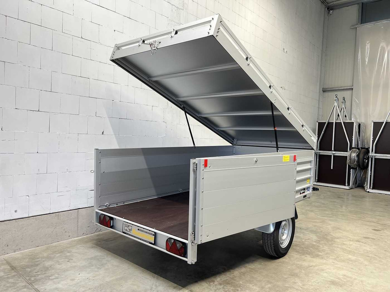 KOCH 7.13 2 BWEH Tür Deckelanhänger - Reboque para carros: foto 5 KOCH 7.13 2 BWEH Tür Deckelanhänger - Reboque para carros: foto 5