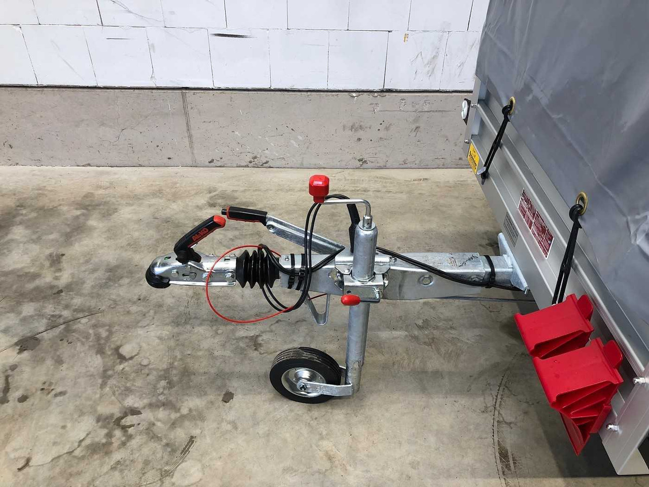 Locação de KOCH B1000 Plane Kastenanhänger gebremst KOCH B1000 Plane Kastenanhänger gebremst: foto 11