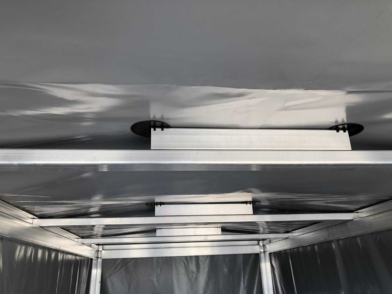 Locação de KOCH U4 mit Plane 1500 grau Kastenanhänger ungebremst KOCH U4 mit Plane 1500 grau Kastenanhänger ungebremst: foto 13