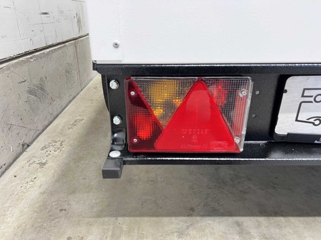 Roulote bar nuevo KT-EU2 Doppelflügeltür seitl. Verkaufsanhänger: foto 14