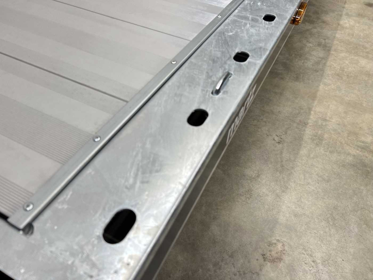 Reboque transporte de veículos nuevo MARTZ GT Plateau 450/2 S 3T Alu Plattformanhänger: foto 14 Reboque transporte de veículos nuevo MARTZ GT Plateau 450/2 S 3T Alu Plattformanhänger: foto 14