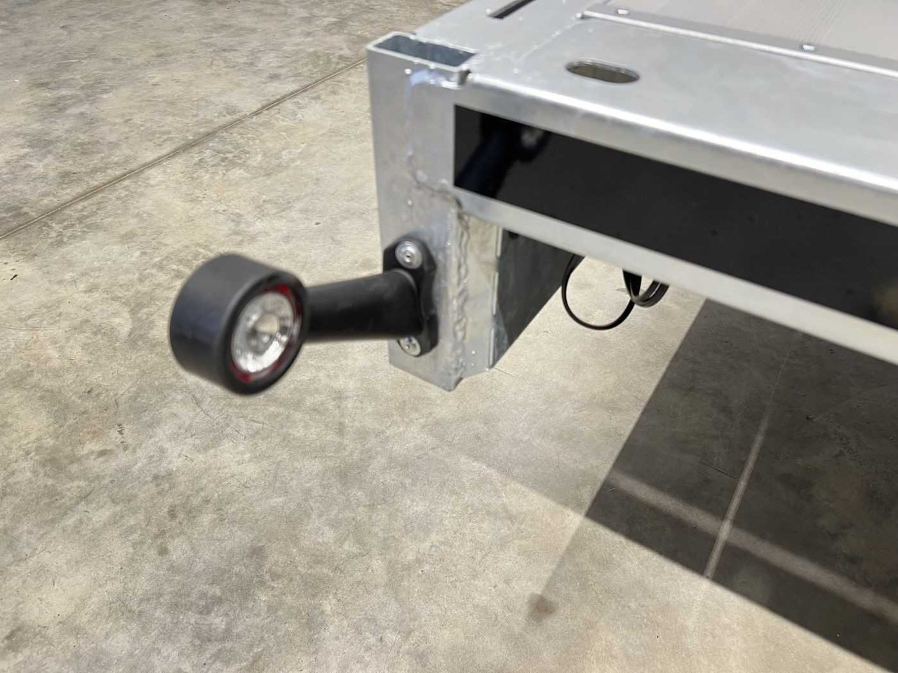 Reboque transporte de veículos nuevo MARTZ GT Plateau 450/2 S 3T Alu Plattformanhänger: foto 11 Reboque transporte de veículos nuevo MARTZ GT Plateau 450/2 S 3T Alu Plattformanhänger: foto 11