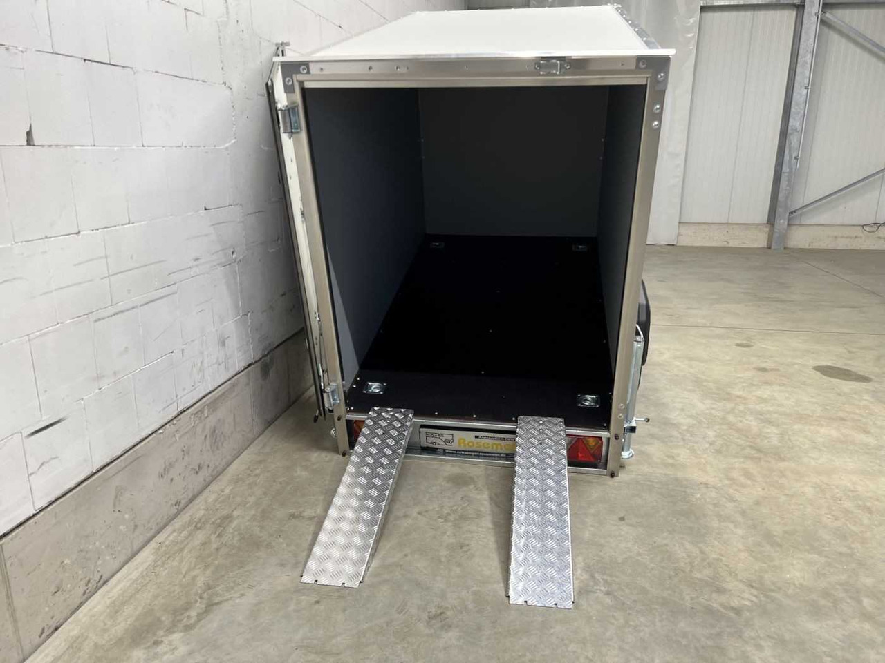 MARTZ Smart Kargo 232 0,75T Kofferanhänger - Reboque para moto: foto 3 MARTZ Smart Kargo 232 0,75T Kofferanhänger - Reboque para moto: foto 3