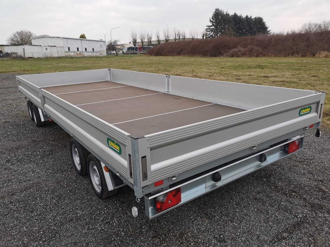 UNSINN UD-4 6024-35-13 Drehschemelanhänger - Reboque plataforma/ Caixa aberta: foto 5 UNSINN UD-4 6024-35-13 Drehschemelanhänger - Reboque plataforma/ Caixa aberta: foto 5