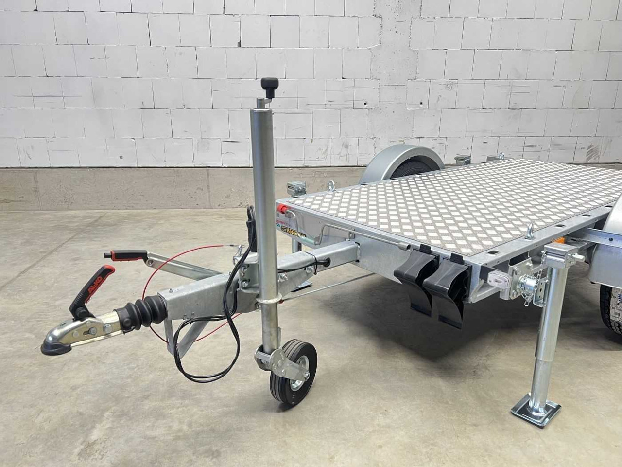 Reboque para moto nuevo VEZEKO Generator 1-Achser Maschinentransporter: foto 15