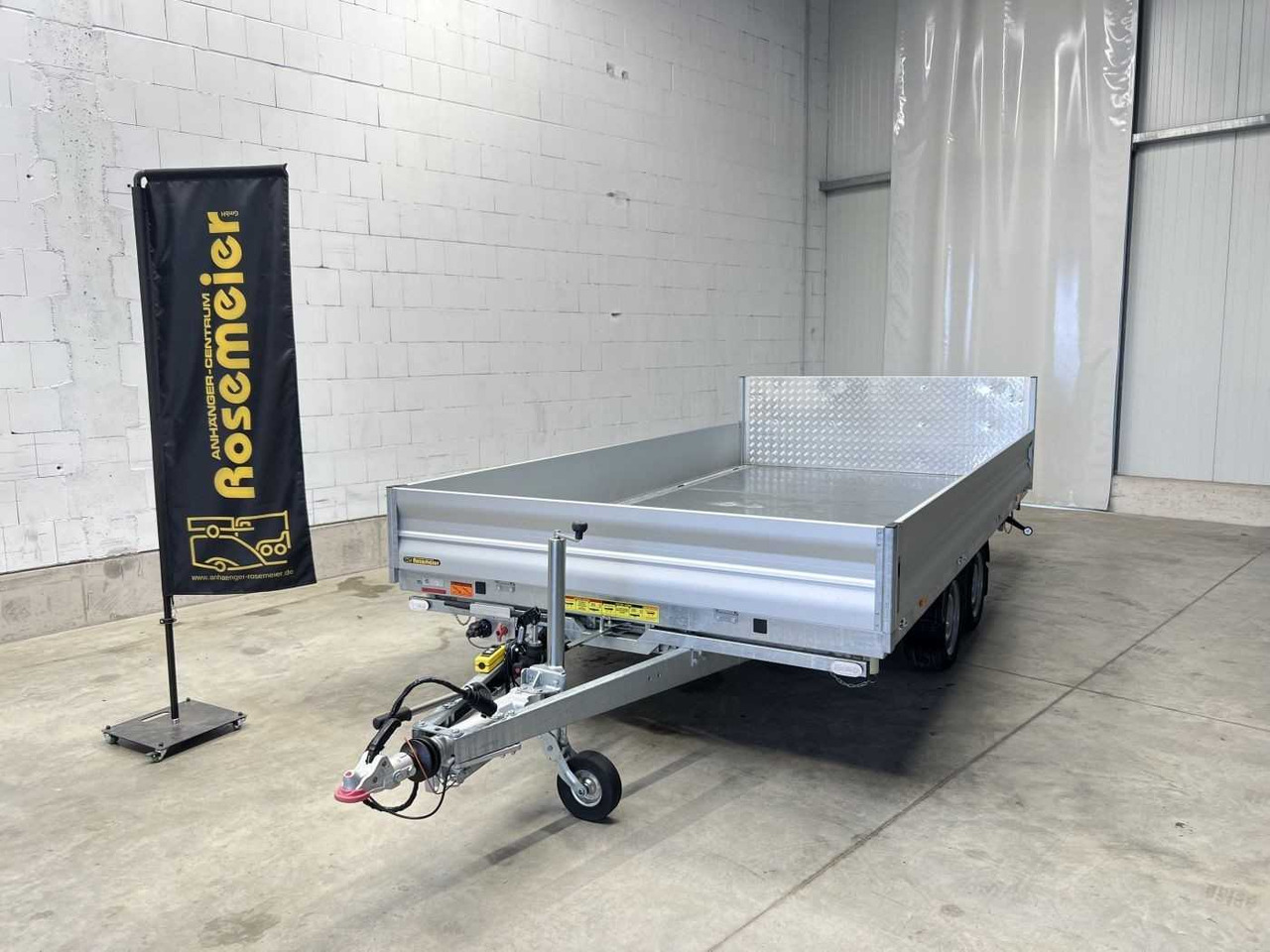 Reboque basculante nuevo VEZEKO Juki 35.4 Multi Multidreiseitenkipper: foto 26 Reboque basculante nuevo VEZEKO Juki 35.4 Multi Multidreiseitenkipper: foto 26