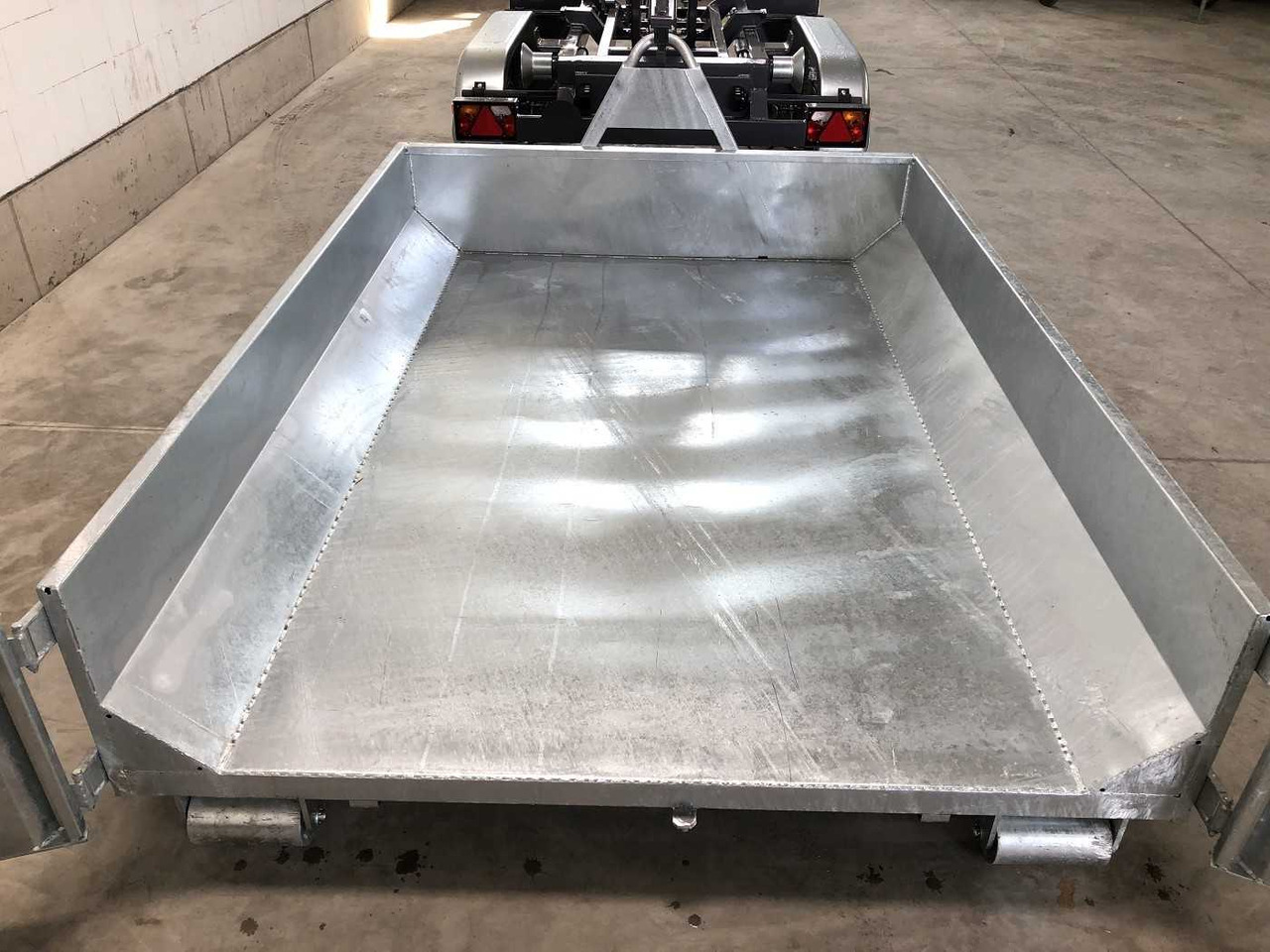 Reboque ampliroll/ Multibenne nuevo VEZEKO Konos 35 Mulde 400 Muldenkipper: foto 8