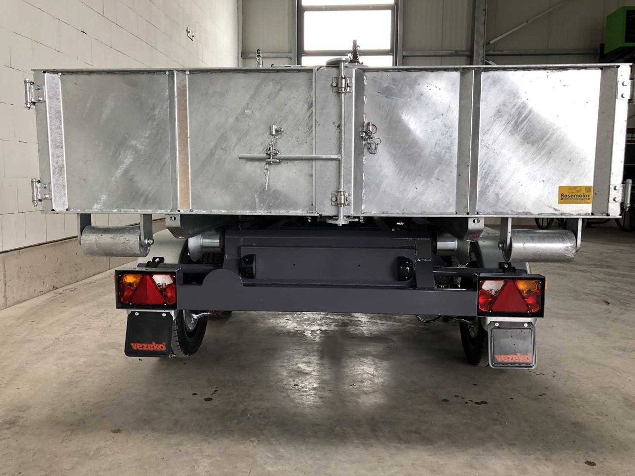 Reboque ampliroll/ Multibenne nuevo VEZEKO Konos 35 Mulde 400 Muldenkipper: foto 17