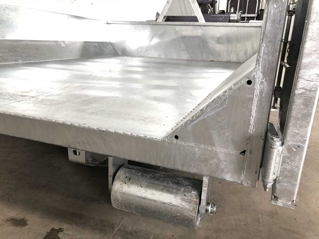 Reboque ampliroll/ Multibenne nuevo VEZEKO Konos 35 Mulde 400 Muldenkipper: foto 29