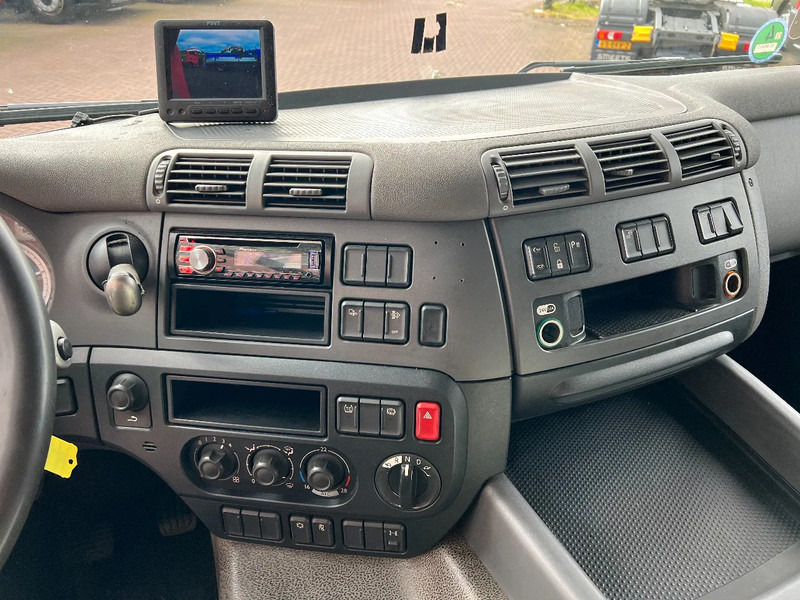 Caminhão transportador de contêineres/ Caixa móvel DAF CF 290 4X2 EURO6 SPACECAB RENOVA / VANGMUIL / LAADKLEP / TOP STAAT: foto 11