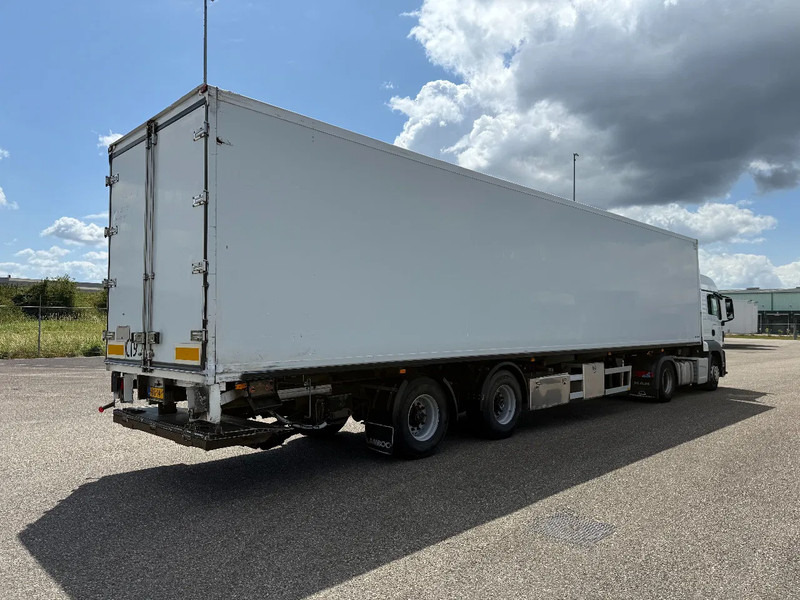 Fruehauf 2-Achse Isokoffer mit Lenkachse und LBW Reifen 90% - Semireboque furgão: foto 2 Fruehauf 2-Achse Isokoffer mit Lenkachse und LBW Reifen 90% - Semireboque furgão: foto 2