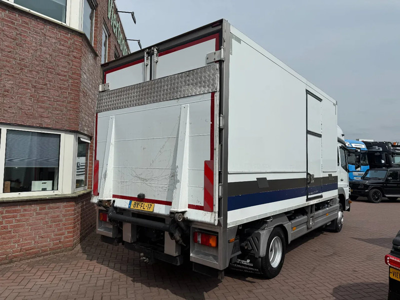 Mercedes-Benz Atego 1024 ATEGO 1024L Kuhlkoffer Carrier Anhangerkupplung TUV bis 10-2025 - Caminhão frigorífico: foto 5 Mercedes-Benz Atego 1024 ATEGO 1024L Kuhlkoffer Carrier Anhangerkupplung TUV bis 10-2025 - Caminhão frigorífico: foto 5